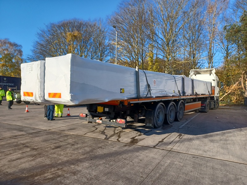 Police and partners check abnormally large loads are safe