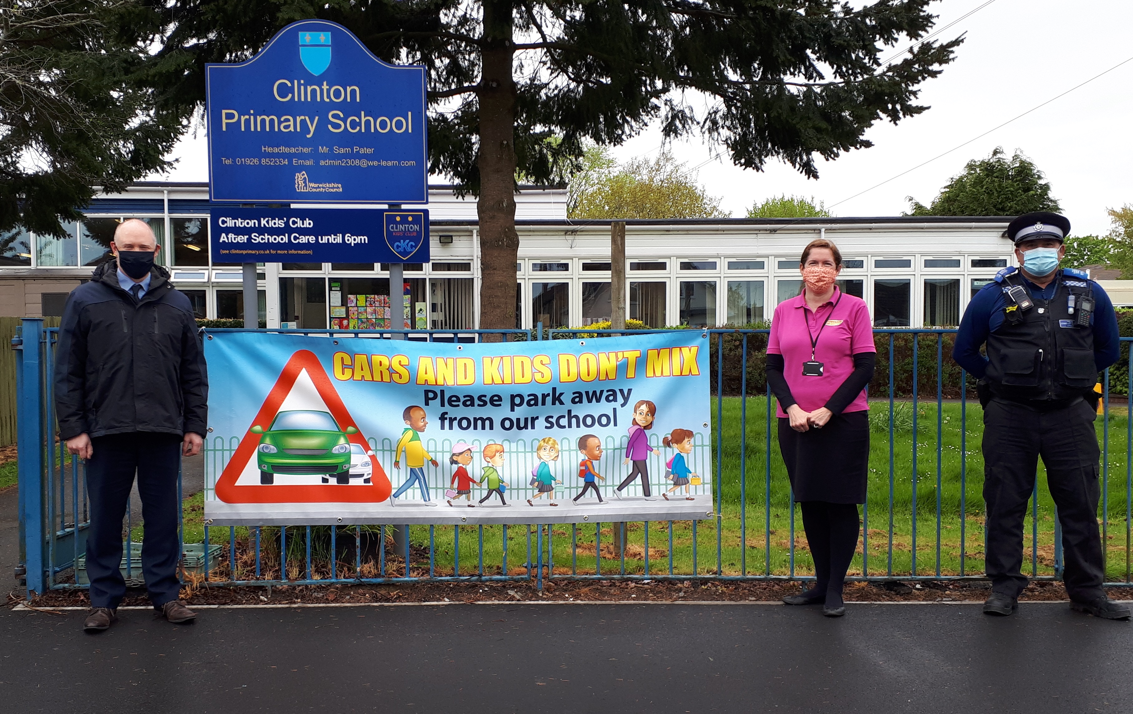 Have your say on school parking in Warwickshire
