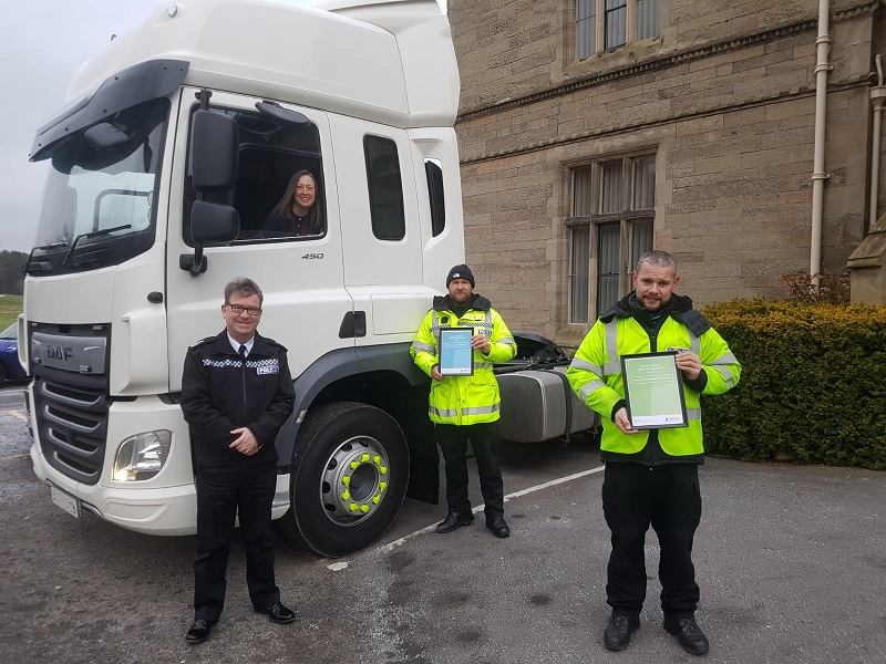 Warwickshire Police’s Commercial Vehicle Unit has won a national award from Highways England for the second year running