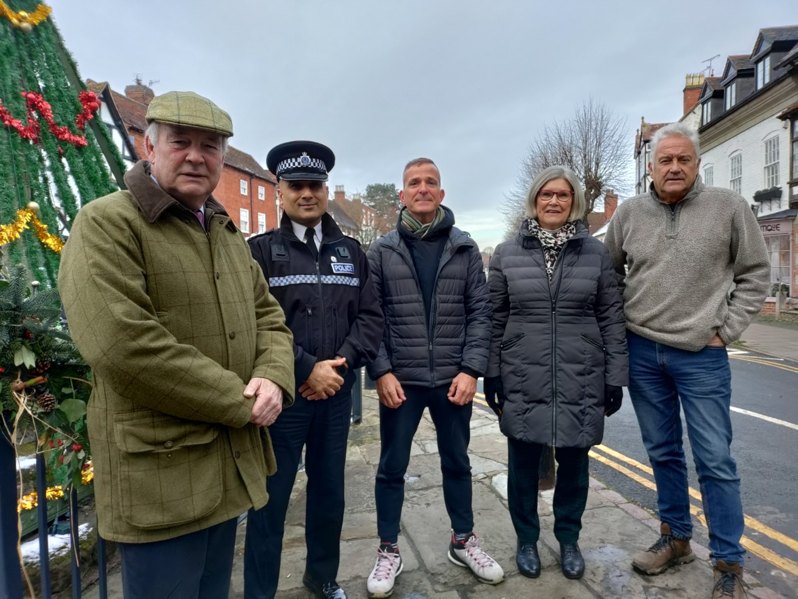Community Speed Watch receives six laser speed devices in Warwickshire
